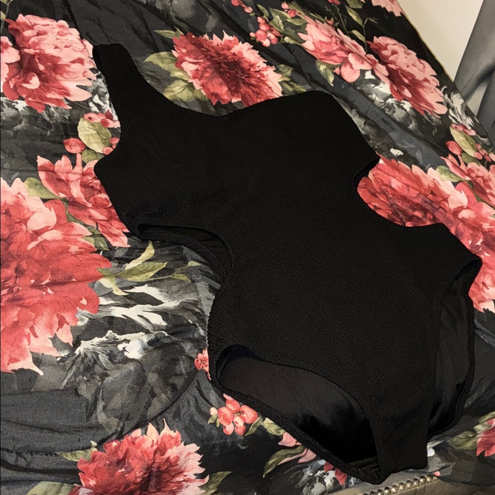 PINK Victoria's Secret Black Kids Bodysuit - Picture 4 of 4